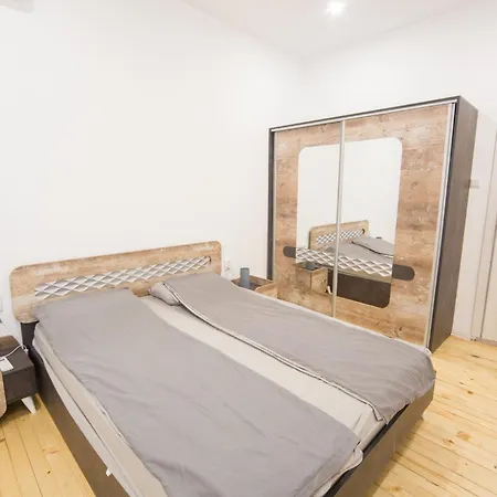 Aleks Sunrise -top Center ,sea Garden Apartment Burgas