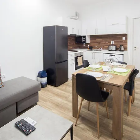Aleks Sunrise -top Center ,sea Garden Apartment *