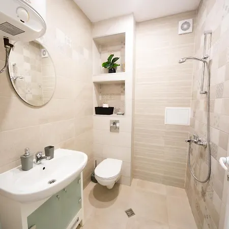 Appartamento Aleks Sunrise -top Center ,sea Garden Burgas